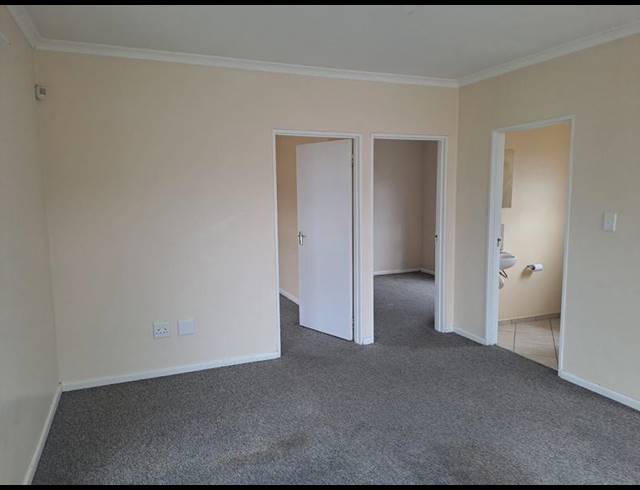 2 BEDROOM PROPERTY TO RENT IN GAYLEE